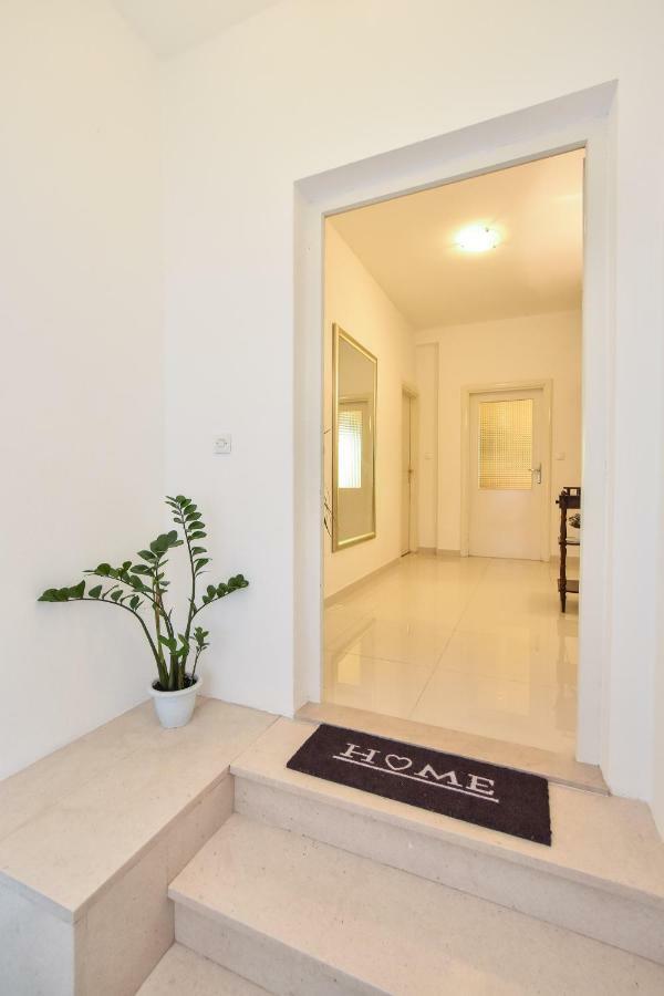Apartment Bezic Kaštela 외부 사진