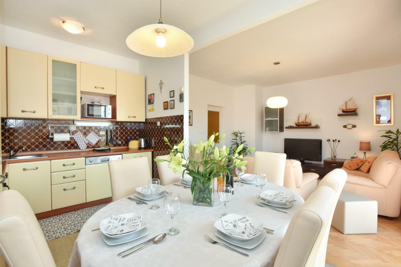 Apartment Bezic Kaštela 외부 사진